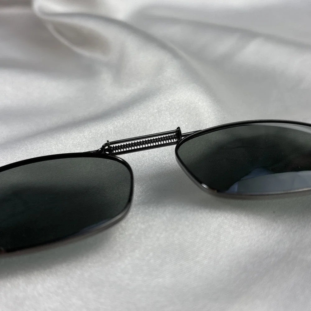 Solar Shield Scratch Resistant Lenses Polarized‎ Clip-ons 100% UVA/UVB 50 Rec 5